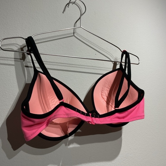 Victoria’s Secret Swim 36D Bring Pink Swim Top Y2K 2000’s Bathing Suit - Picture 4 of 10